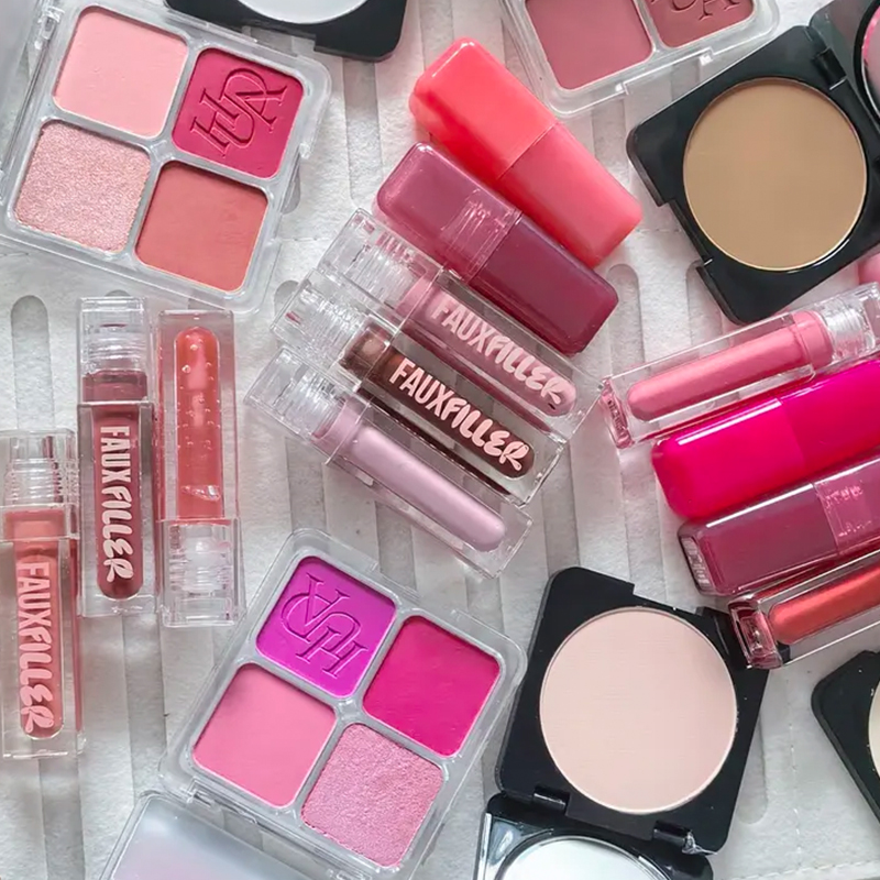 Gorąca Marka 4 Kolorowa Paleta – Huda Beauty Makeup Mini Kit recenzja i cena