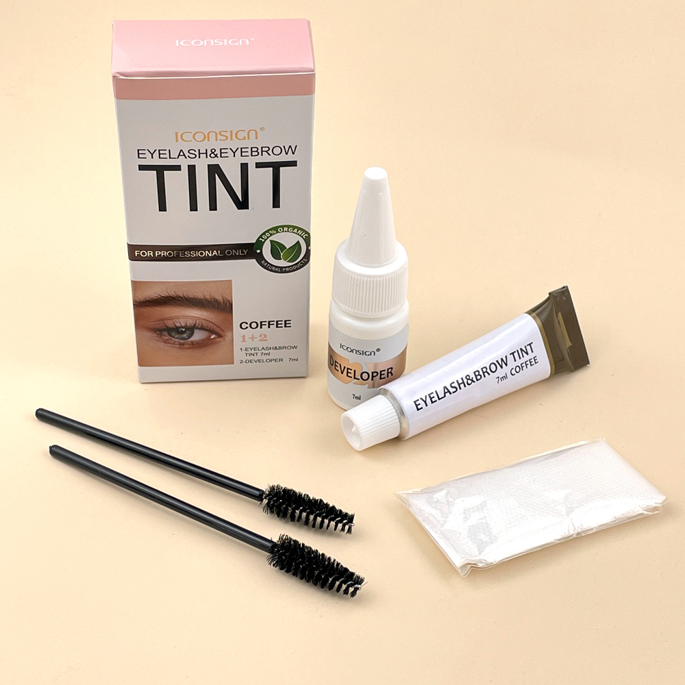 Zestaw do farbowania brwi i rz – Eyebrow Pomade Pencil recenzja i cena