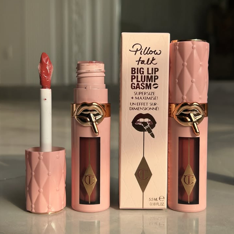 Błyszczyk do ust CT Lip Gloss, – Huda Beauty Makeup Mini Kit recenzja i cena